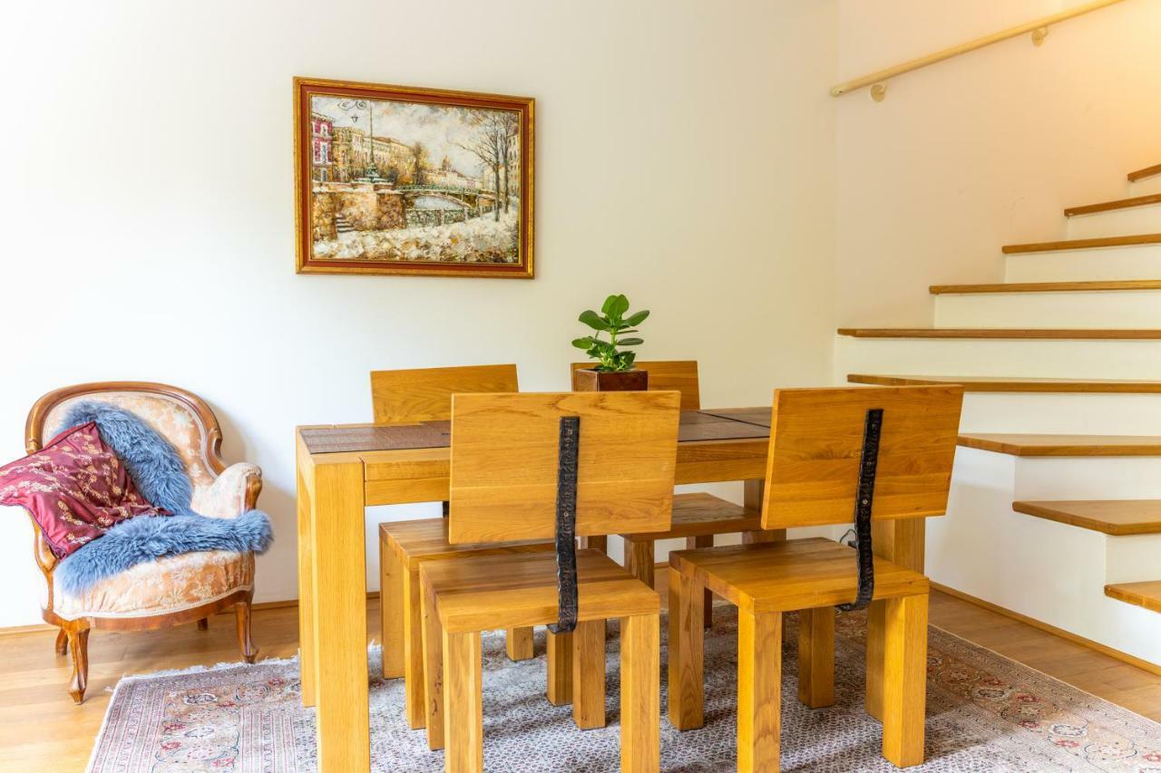 Town House Near Metro & Vienna City Center Esterno foto